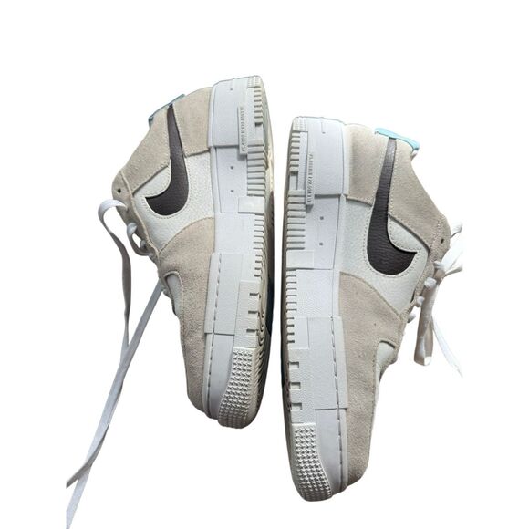 Nike Air Force 1 sneaker low Pixel desert sand Women Sz 10 white/black blue/grey - Picture 6 of 8